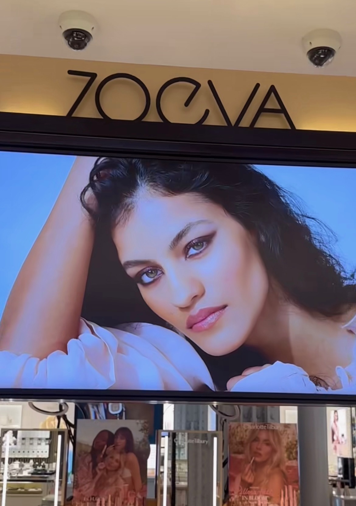 Model Life: Behind the ZOEVA Campaign 
